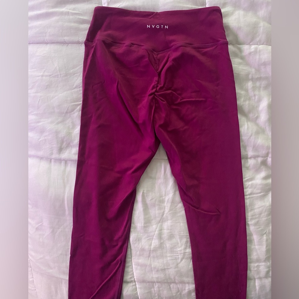 NVGTN scrunch leggings